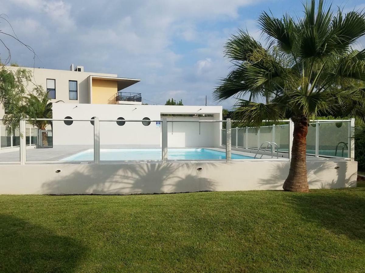 F1 De 36M2 Avec Terrasse Et Parking Privatif. Apartman La Roquette-sur-Siagne Kültér fotó